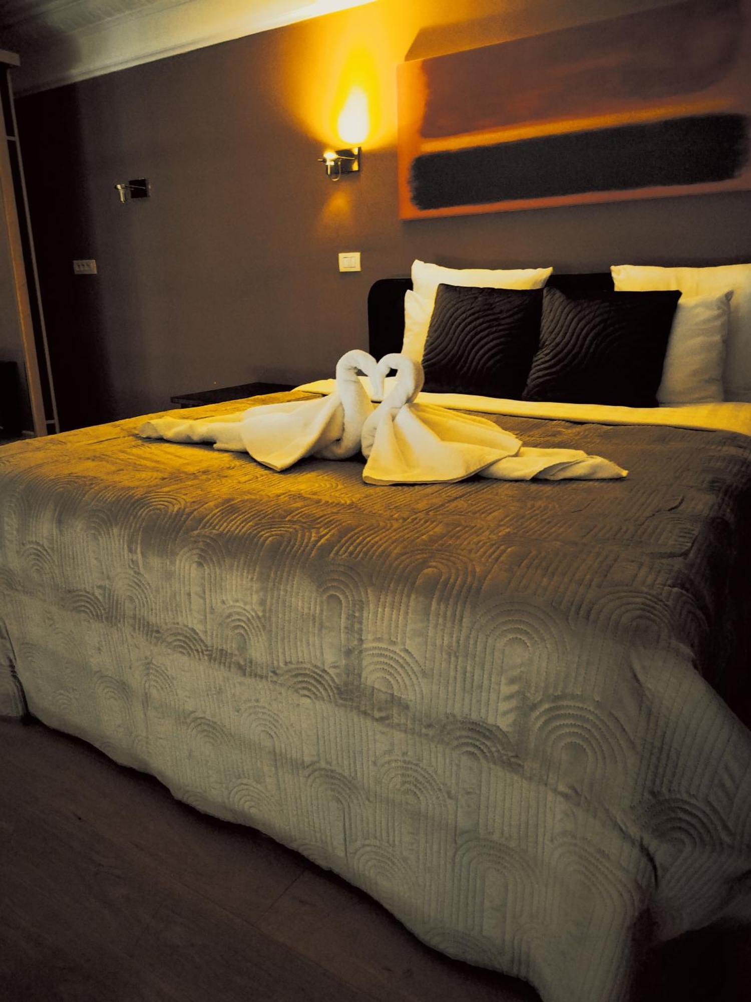 Luxury Suites Castel By Rikas Hotels Antwerpen Rom bilde