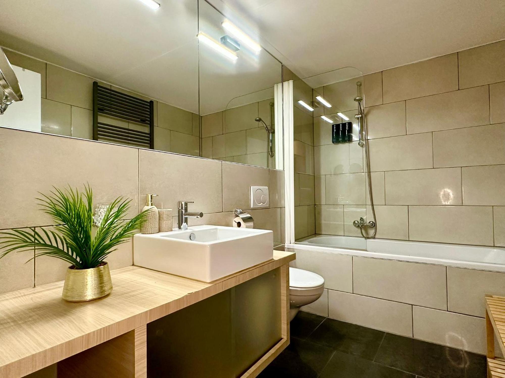 Luxury Suites Castel By Rikas Hotels Antwerpen Eksteriør bilde