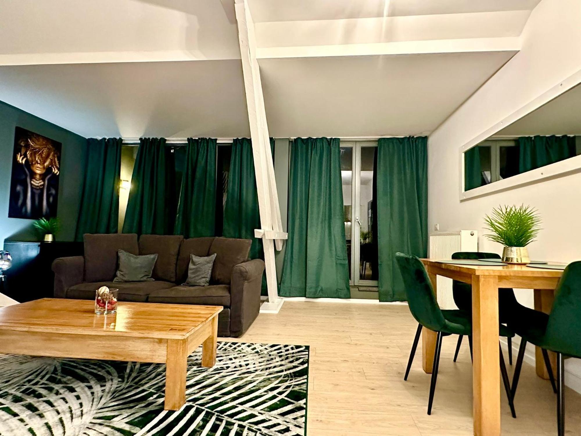 Luxury Suites Castel By Rikas Hotels Antwerpen Eksteriør bilde